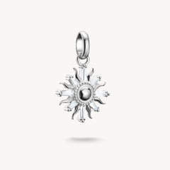 Pendentif Charm soleil avec pierres blanches Connect argent