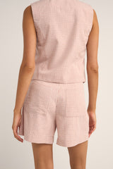 lola check short
