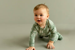 Pyjama en modal Tractors on Lily pad Blue 3 mois - 8 ans